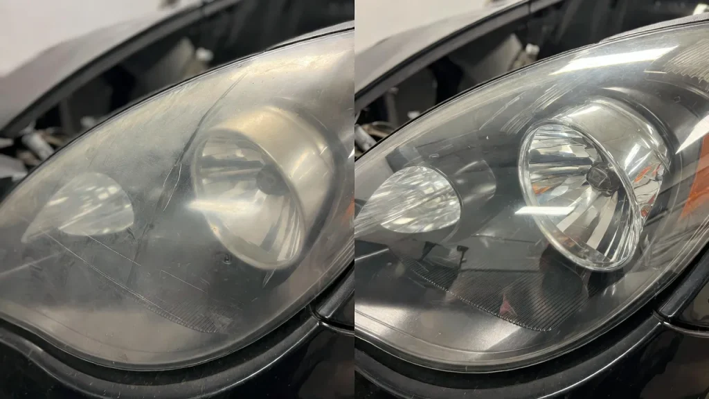 Comparación de faro de coche antes y después de pulido profesional.